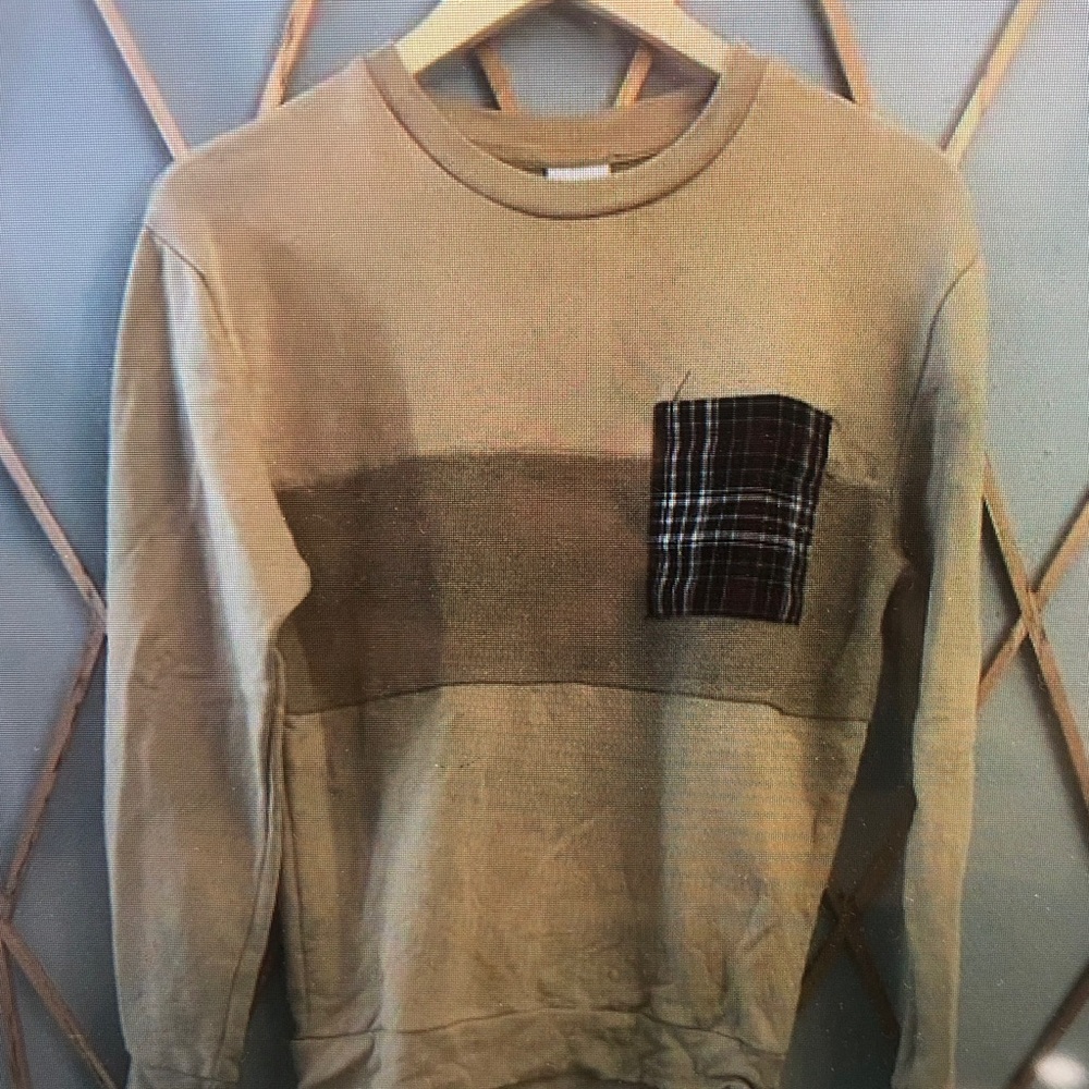 Tan Sweatshirt with Plaid Pocket